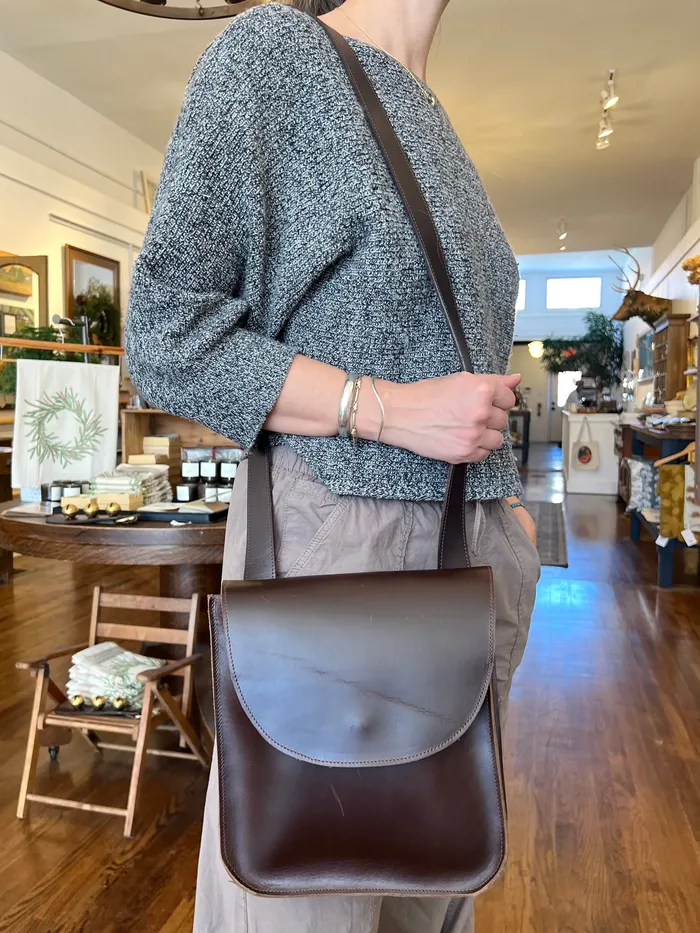 Dani Shoulder Bag Dark Brown Sole Survivor Leather Consignment Earrings
