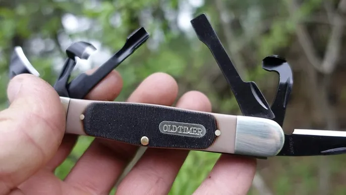 OLD TIMER Earrings WHITTLING KNIFE