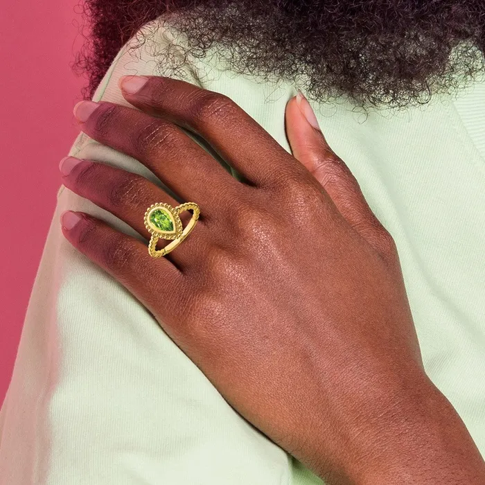 Goldia Rings 14K Yellow Gold Pear Peridot Ring