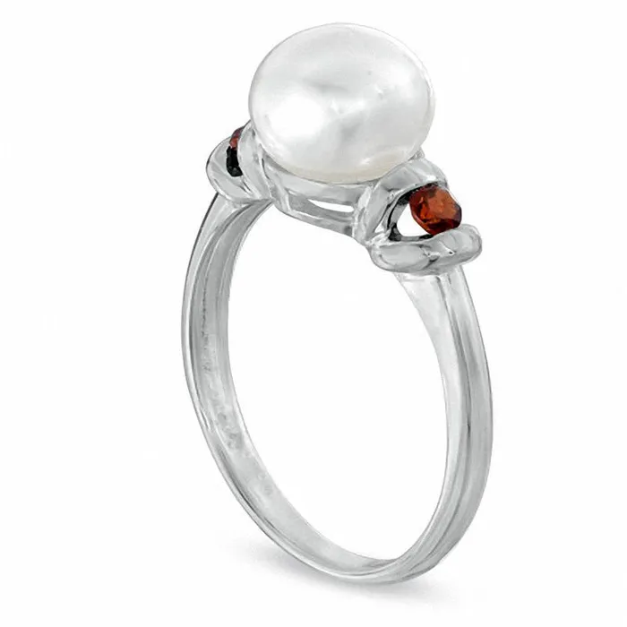 Goldia Rings 80 85mm Cultured Freshwater Pearl and Garnet Ring in Sterling Silver Goldia Rings 80 85mm Cultured Freshwater Pearl and Garnet Ring in Sterling Silver
