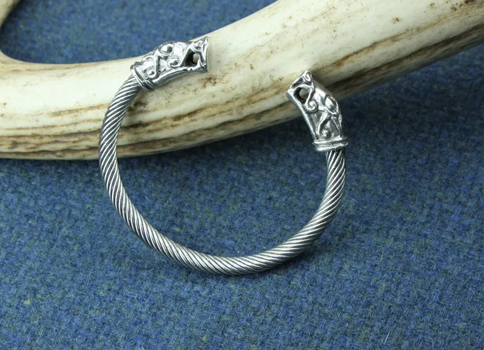 Bracelets Valhallas silver Pewter Bracelet with Gotland Terminals