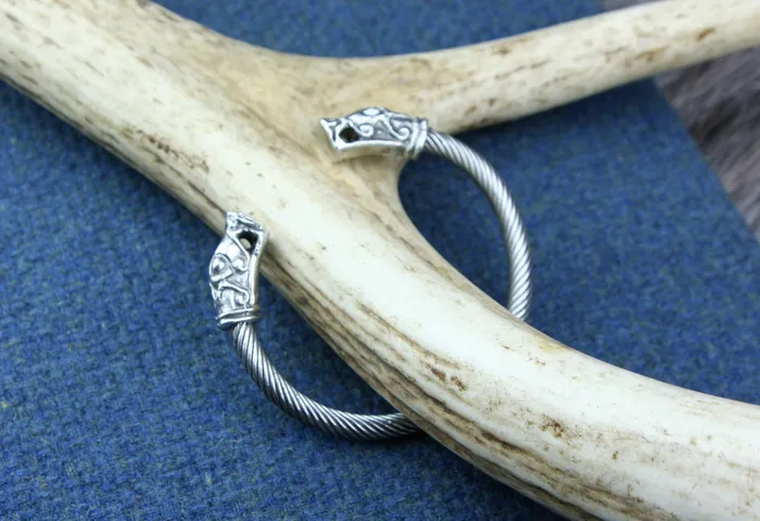 Bracelets Valhallas silver Pewter Bracelet with Gotland Terminals