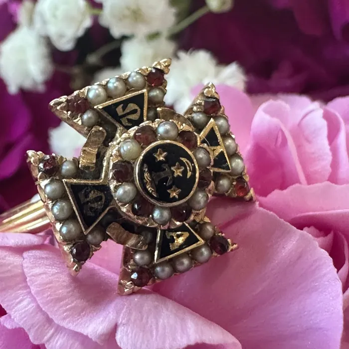 ONeills Estate Jewelry Rings 14 Karat Yellow Gold Ruby Seed Pearl Ring 20002619 ONeills Estate Jewelry Rings 14 Karat Yellow Gold Ruby Seed Pearl Ring 20002619
