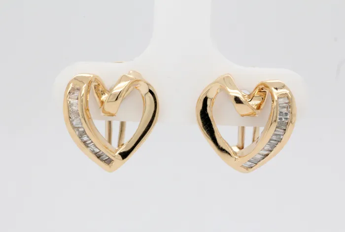 14KY 50 Cttw Diamond Heart Earrings FULLERS PURCHASE FROM PUBLIC Earrings