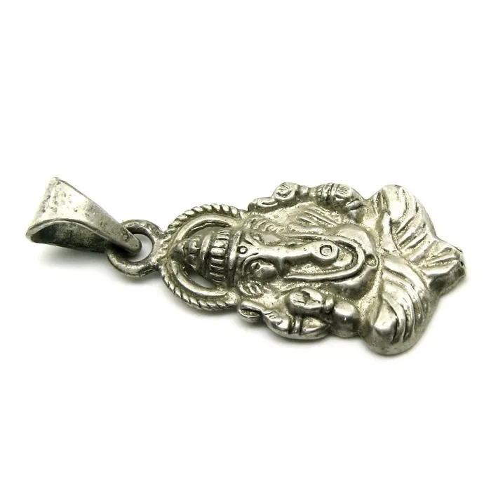 Karizma Jewels Necklaces Lord Ganesha Idol Real Silver pendant pre owned