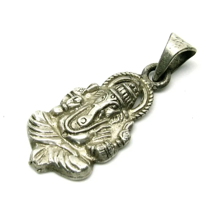 Karizma Jewels Necklaces Lord Ganesha Idol Real Silver pendant pre owned