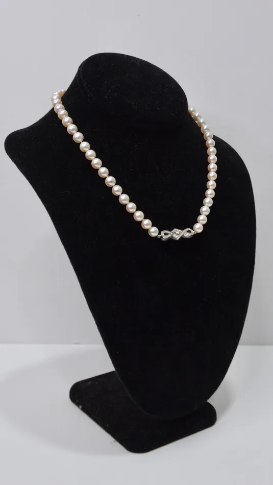Necklaces Vintage by Misty Freshwater Pearl Diamond Necklace Necklaces Vintage by Misty Freshwater Pearl Diamond Necklace