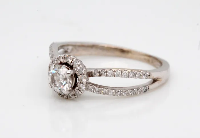 Rings FULLERS PURCHASE FROM PUBLIC 14KW 75 Cttw Diamond Engagement Ring