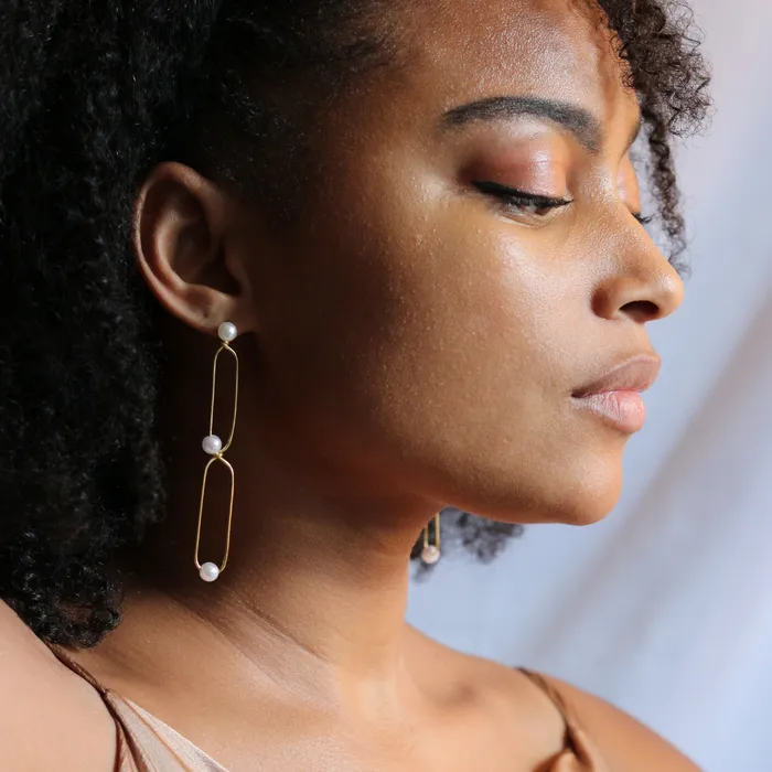 Sandy Earrings AIRI Jewelry Gallery Earrings Sandy Earrings AIRI Jewelry Gallery Earrings