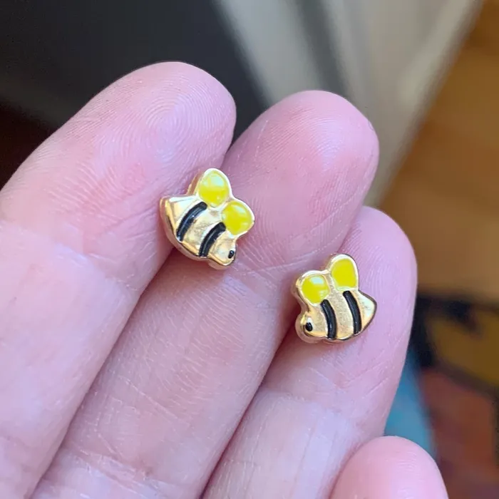 Bee Earrings 14k Gold Vintage Love Vintage Paris Earrings