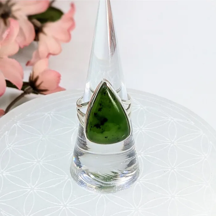 Bliss Crystals Rings Nephrite Jade 9 SS Triangle Ring LV6967