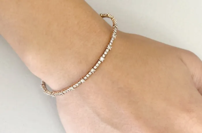 Bracelets Albert Hern Bracelet 14kt Rose Gold Two Sizes Diamonds Bangle Bracelets Albert Hern Bracelet 14kt Rose Gold Two Sizes Diamonds Bangle