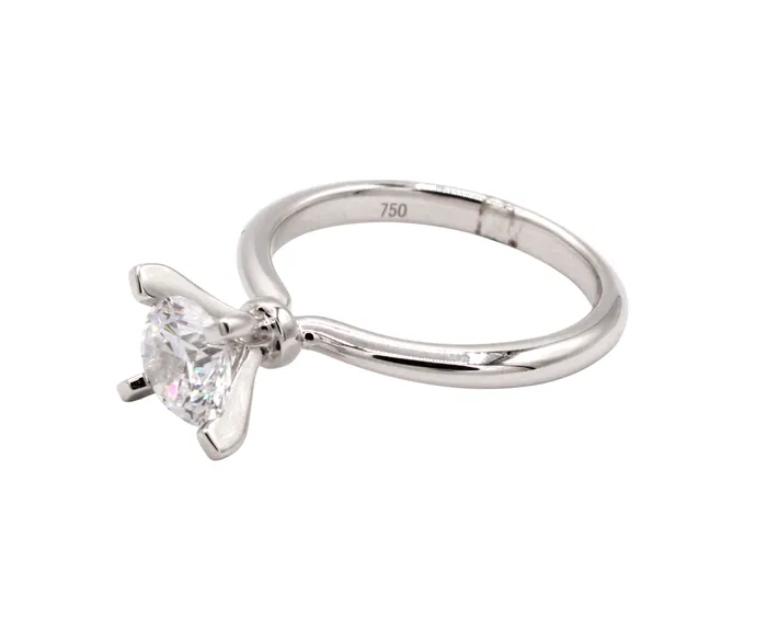 Cherie Dori 18K Gold Solitare Ring Rings
