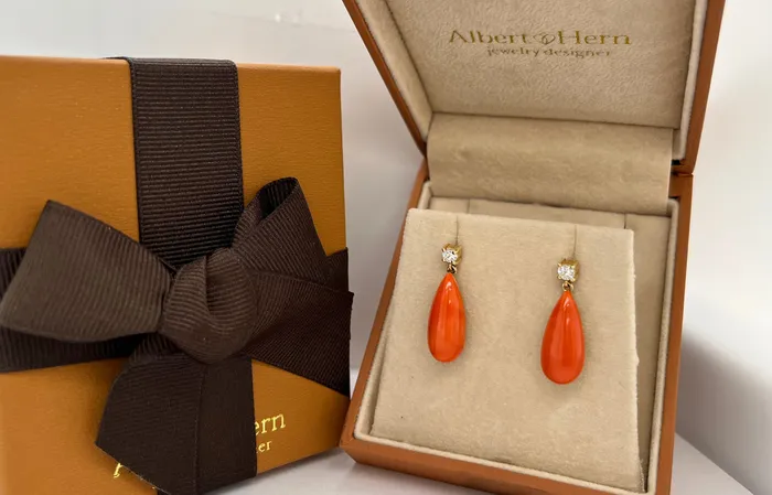 Earrings 18kt Gold Coral Drops Diamonds Albert Hern Earrings