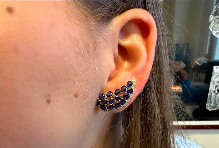 Earrings Albert Hern Earrings Wings 14kt Yellow Gold Diamonds and Sapphires