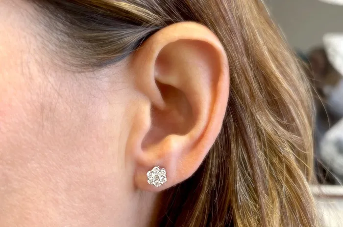 Earrings Flowers White Gold Studs Diamonds Albert Hern Earrings Earrings Flowers White Gold Studs Diamonds Albert Hern Earrings
