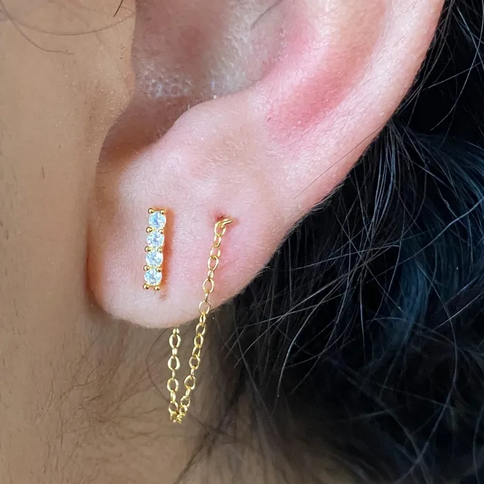 Earrings Izzy Jo Roxanne in Diamondish and Gold Threader Earrings