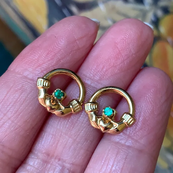 Emerald Claddagh Earrings 14k Gold Vintage Love Vintage Paris Earrings