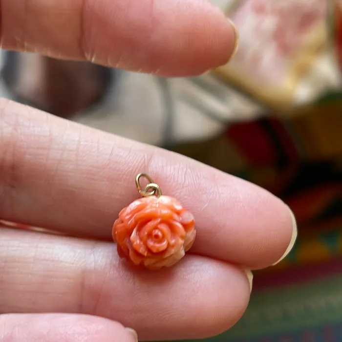 Love Vintage Paris Necklaces Carved Coral Rose Pendant 10k Gold Vintage