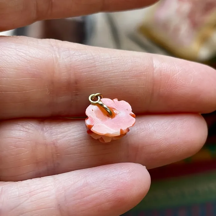 Love Vintage Paris Necklaces Carved Coral Rose Pendant 10k Gold Vintage