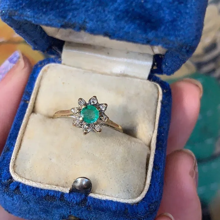 Love Vintage Paris Rings Emerald Diamond Flower Ring 10k Gold Vintage
