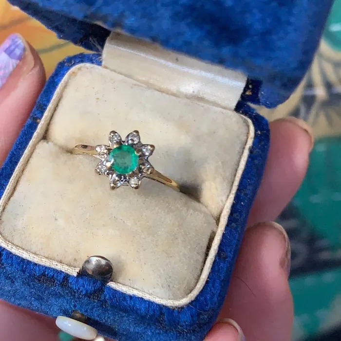 Love Vintage Paris Rings Emerald Diamond Flower Ring 10k Gold Vintage
