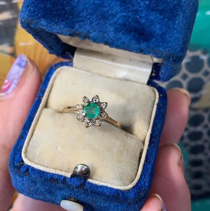 Love Vintage Paris Rings Emerald Diamond Flower Ring 10k Gold Vintage