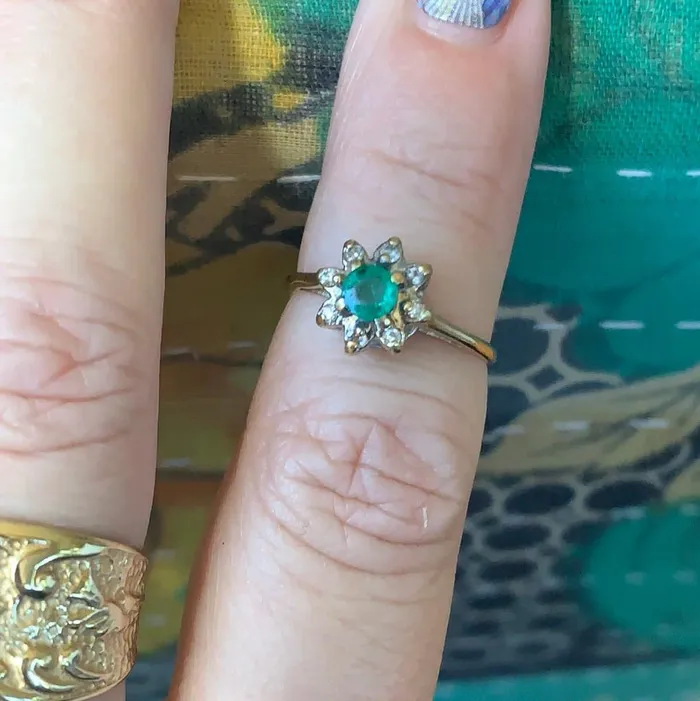 Love Vintage Paris Rings Emerald Diamond Flower Ring 10k Gold Vintage