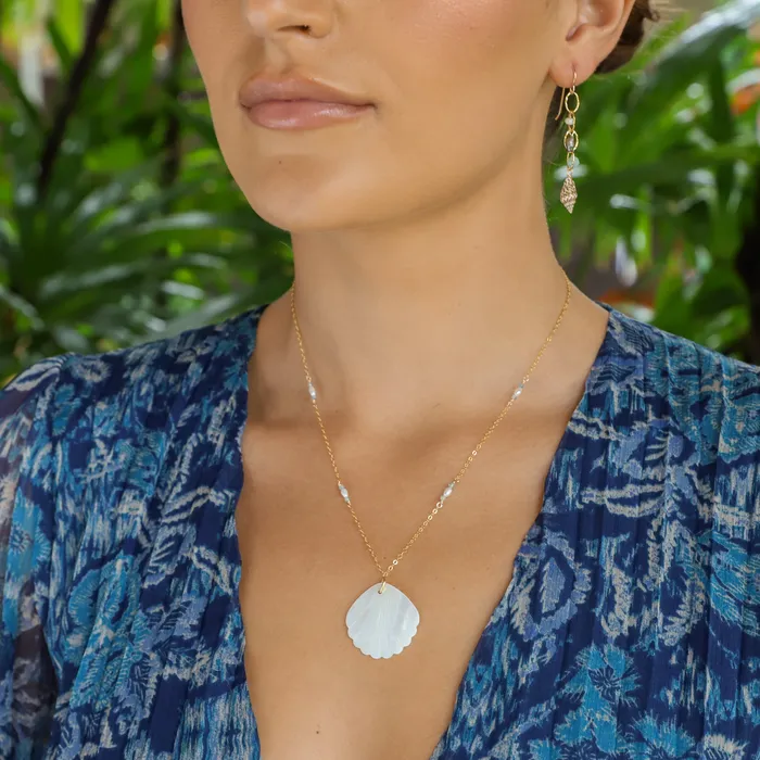 misha hawaii Necklaces Waimea Shell Necklace