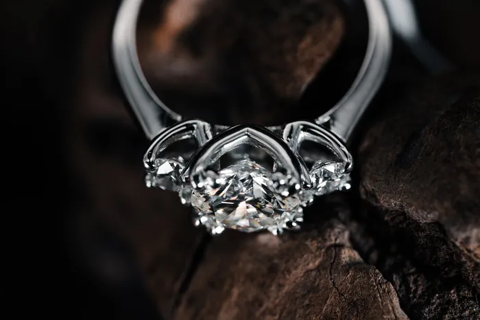 Platinum and Diamond 3 Stone Ring Consignment Rings