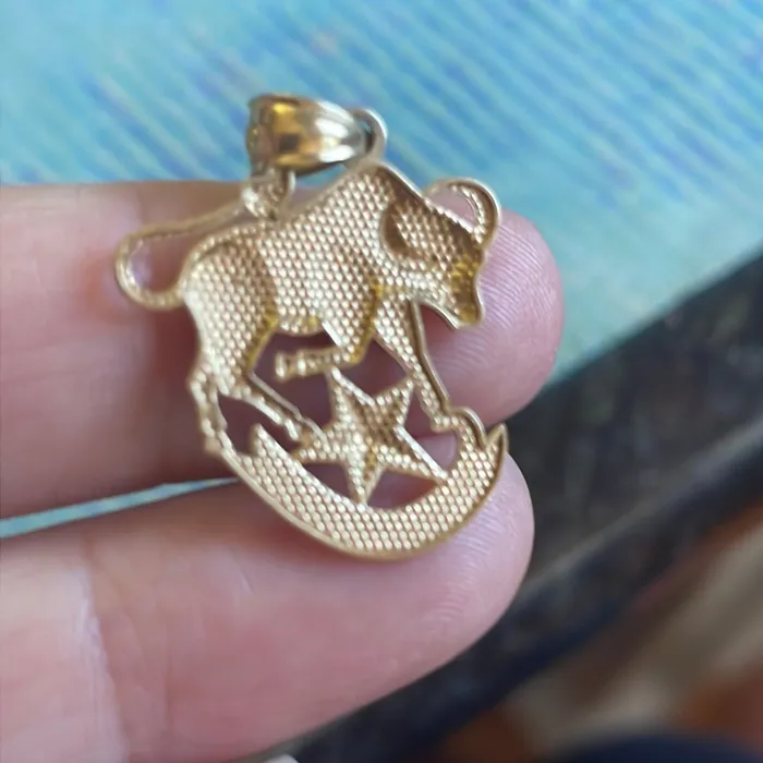 PreStyled Sets Vintage Paris Jewelry Taurus Pendant 10k Gold Vintage PreStyled Sets Vintage Paris Jewelry Taurus Pendant 10k Gold Vintage