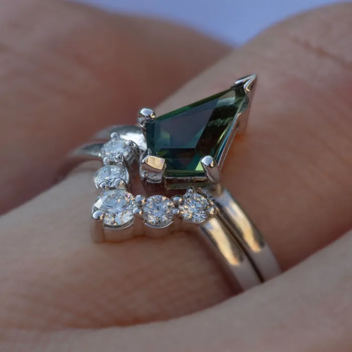 Rings Teal Green Sapphire and Diamonds Kite Engagement Ring Set 14 K White Gold Albrecht Jewellery Rings Teal Green Sapphire and Diamonds Kite Engagement Ring Set 14 K White Gold Albrecht Jewellery