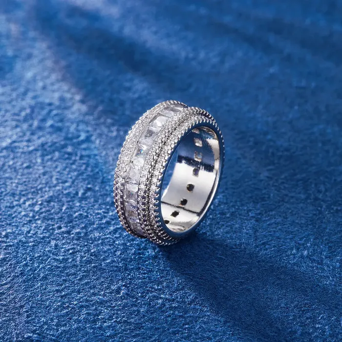 Single Row Princess Band Ring icezeusshop Rings