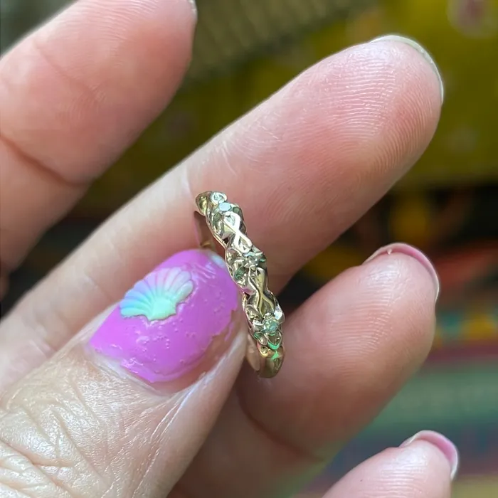 Vintage Paris Jewelry Diamond Trilogy Band Ornate Design 14k Gold Vintage Rings Vintage Paris Jewelry Diamond Trilogy Band Ornate Design 14k Gold Vintage Rings