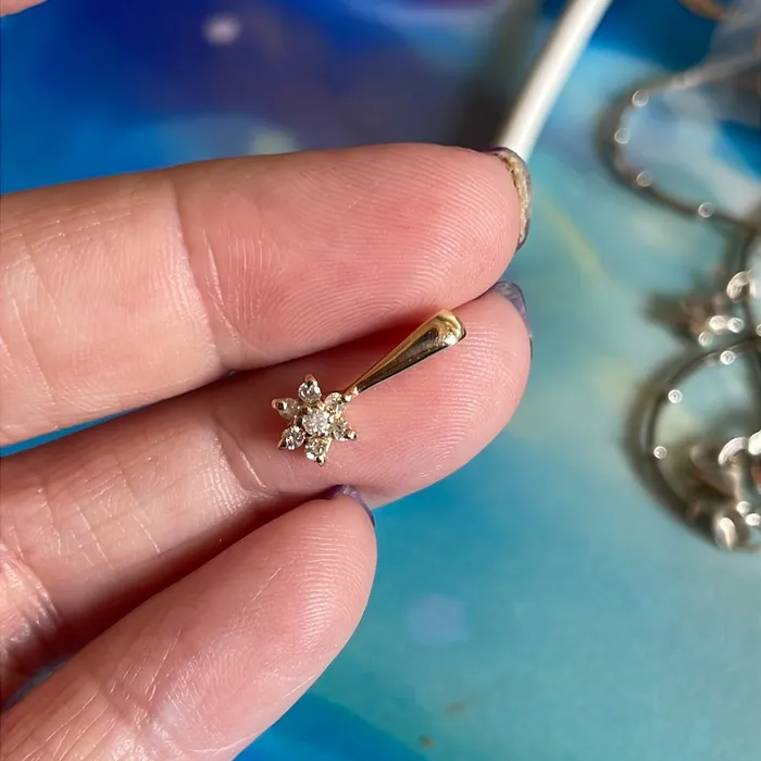 Vintage Paris Jewelry Necklaces Diamond Flower Pendant 14k Gold Vintage Vintage Paris Jewelry Necklaces Diamond Flower Pendant 14k Gold Vintage