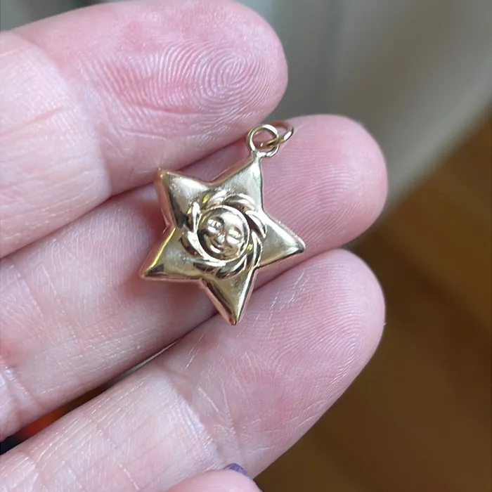 Vintage Paris Jewelry Necklaces Puffy Star Pendant Sun Face 14k Gold Vintage Vintage Paris Jewelry Necklaces Puffy Star Pendant Sun Face 14k Gold Vintage