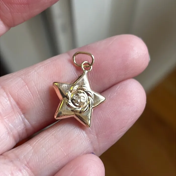 Vintage Paris Jewelry Necklaces Puffy Star Pendant Sun Face 14k Gold Vintage Vintage Paris Jewelry Necklaces Puffy Star Pendant Sun Face 14k Gold Vintage
