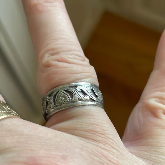 Vintage Paris Jewelry Scrolling Heart Band Sterling Silver Vintage Rings Vintage Paris Jewelry Scrolling Heart Band Sterling Silver Vintage Rings