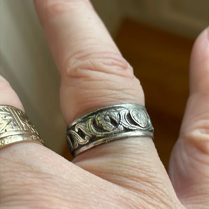 Vintage Paris Jewelry Scrolling Heart Band Sterling Silver Vintage Rings Vintage Paris Jewelry Scrolling Heart Band Sterling Silver Vintage Rings