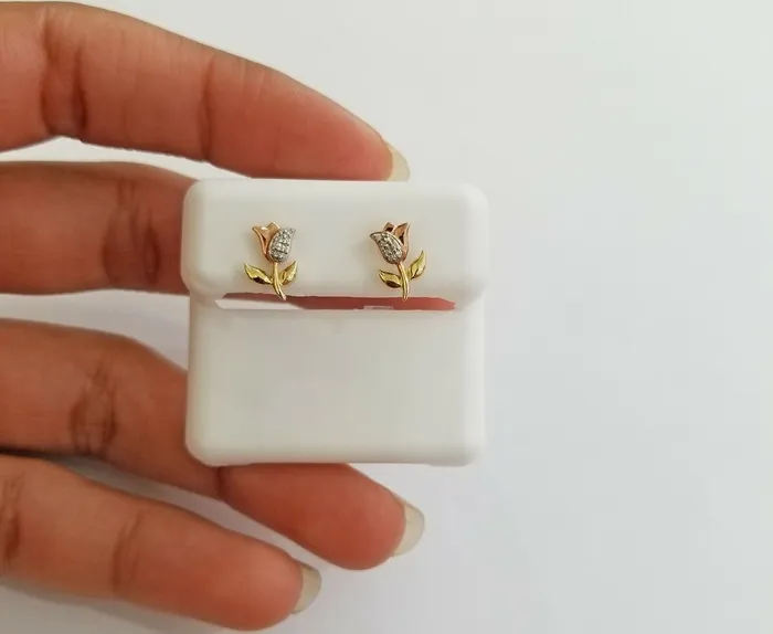 10k rose gold flower Earring with Real 004CT diamond screwbag Women studs globalwatches10 Earrings