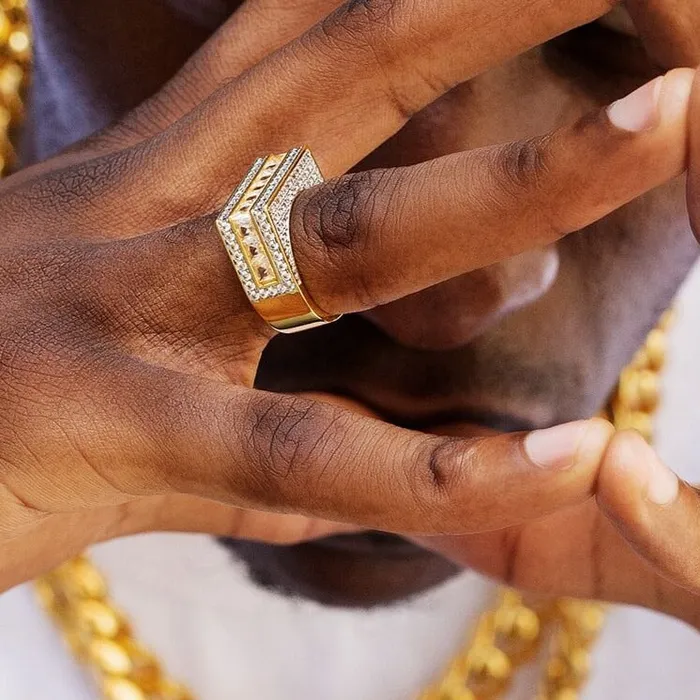Rings KRKC The Majesty Single Rows Princess Cut CZ Diamond Mens Hip Hop Ring in 18K Gold