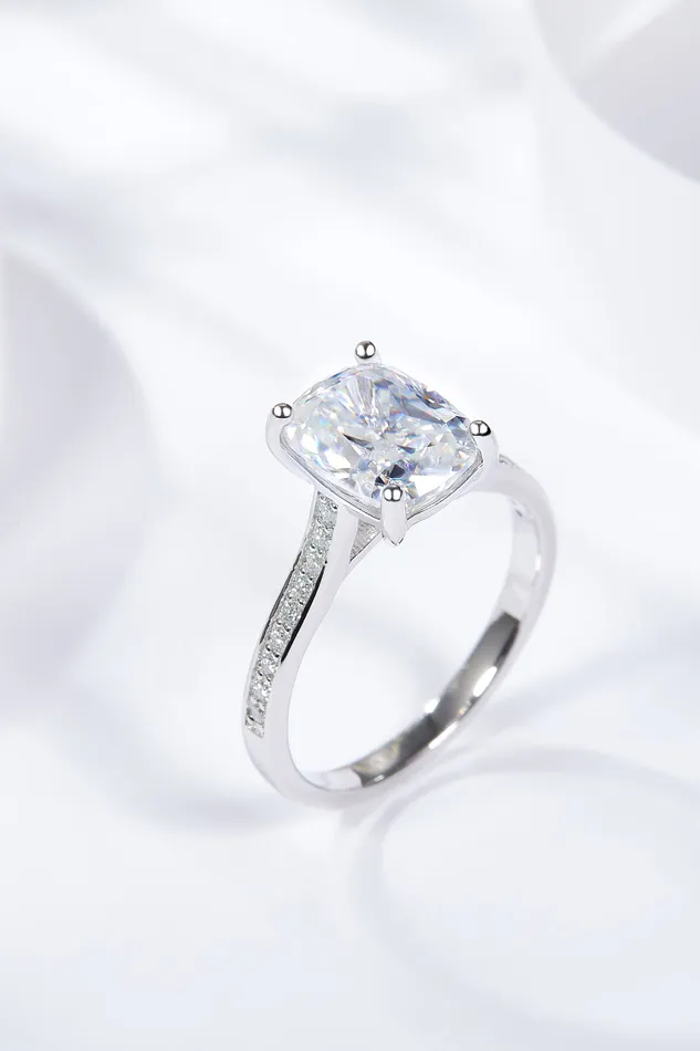 Trendsi 3 Carat Moissanite PlatinumPlated Side Stone Ring Rings