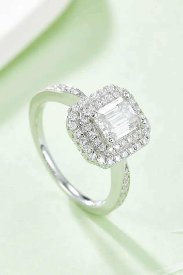 Trendsi Rings 1 Carat Moissanite 925 Sterling Silver Side Stone Ring