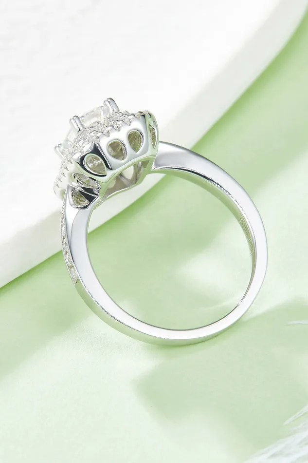 Trendsi Rings 1 Carat Moissanite 925 Sterling Silver Side Stone Ring