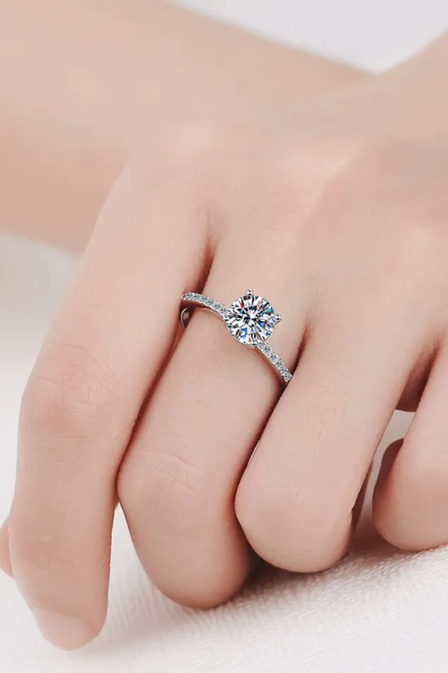 Trendsi Rings 1 Carat Moissanite RhodiumPlated Side Stone Ring